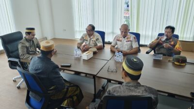 Pemberantasan Rokok Ilegal, Satpol PP Sulbar Bangun Komunikasi dan Koordinasi dengan Bea dan Cukai Parepare