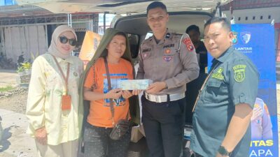 Layanan Samkel di Pasar Tasiu Kalukku, UPTD Pelayanan Pajak Mamuju Catat Penerimaan Rp6,2 Juta