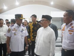 Gubernur Sulbar Pantau Arus Mudik di Terminal Simbuang Mamuju, Pastikan Bus Layak Jalan